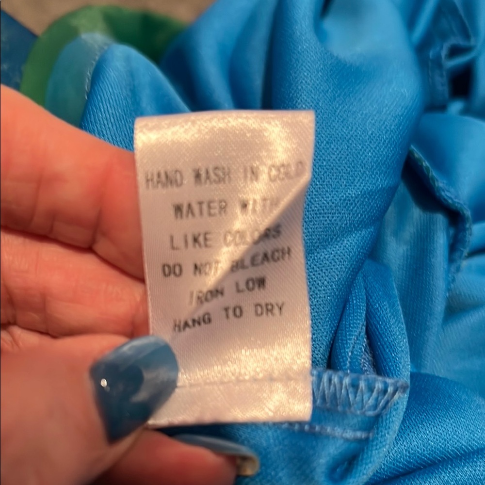 Blue and Green Layered Halter Dress - Picture 8 of 9